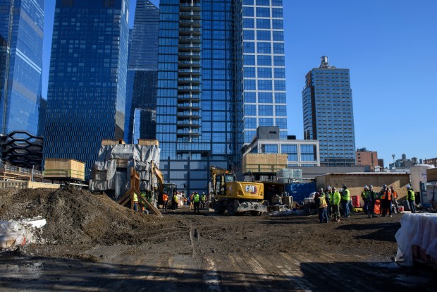 The site off 29th St. in Manhattan is slated to become a ventilation shaft for the Hudson River Tunnel. (Evan Simko-Bednarski / New York Daily News)