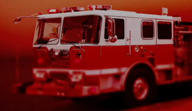 News 12 | Brooklyn | 4 people injured in Brownsville building fire