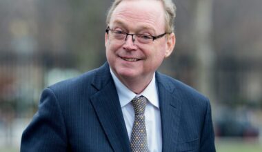 Top Trump advisor furious about true cost of tariffs being revealed, vows to punish New York Fed for ‘worst paper’ ever in history