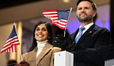 Vance, wife booed at Olympics Opening Ceremony – NBC New York