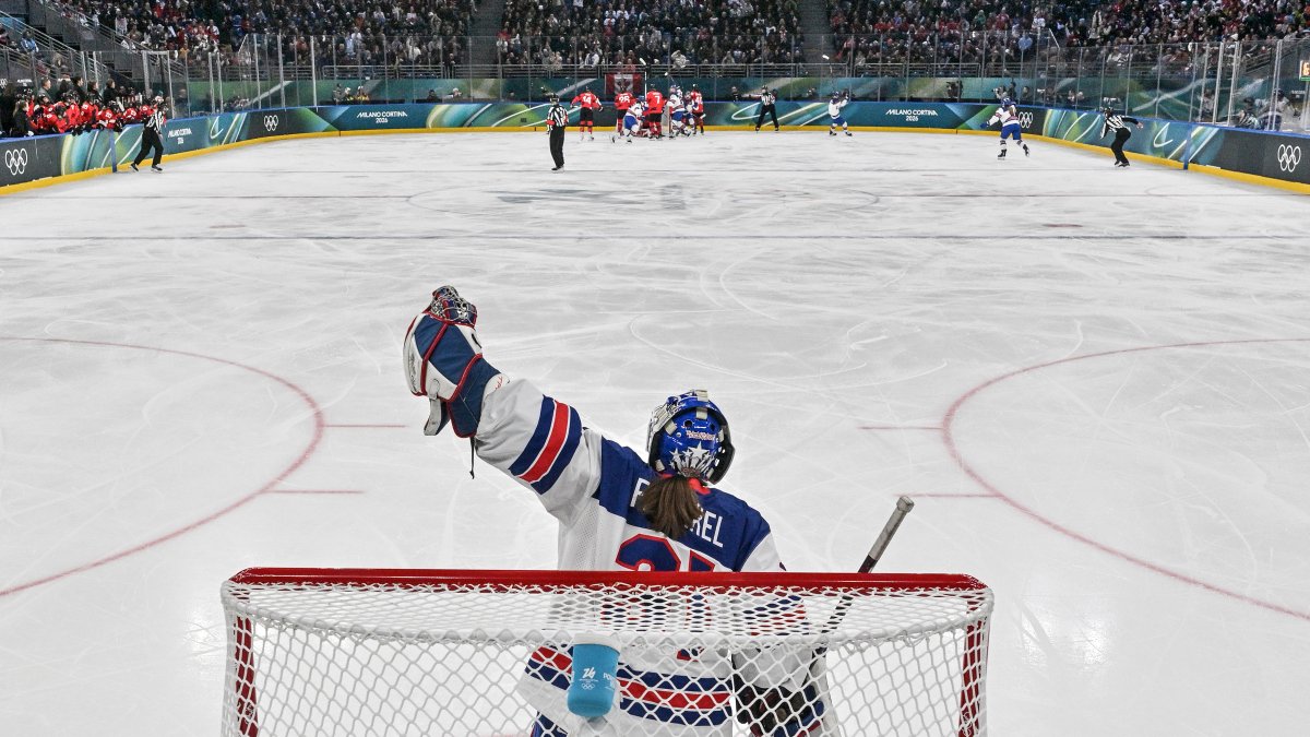 NY’s Aerin Frankel shuts out Canada, U.S. women’s hockey wins 5-0 – NBC New York