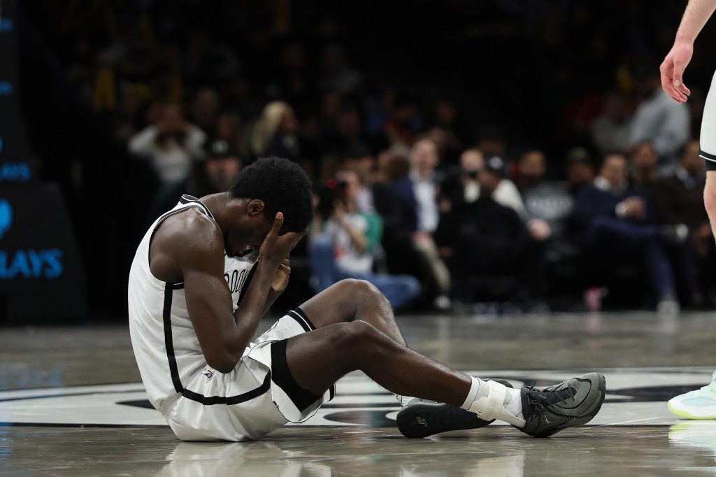 Nets blow 18-point lead, fall to Pacers 115-110 before All-Star break