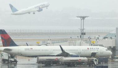 Delta expects to halt flights at NYC, Boston airports for storm