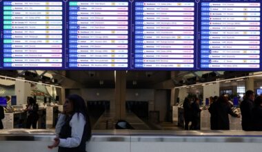 NYC flight cancellations, train delays stretch into Tuesday