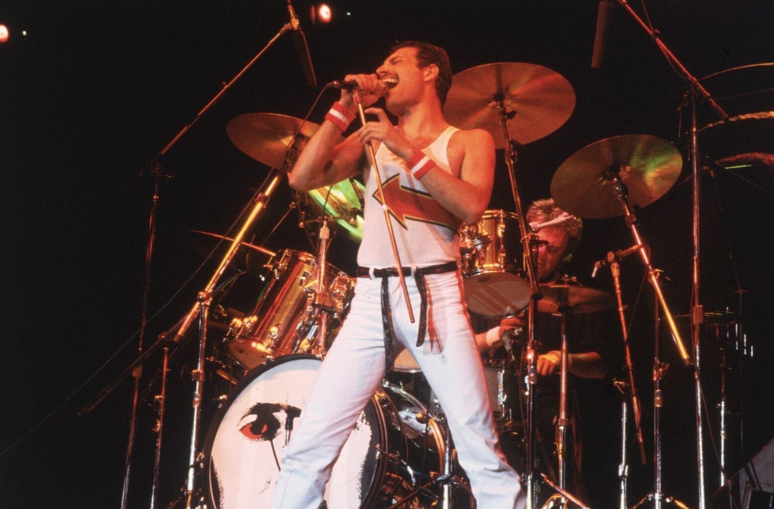 Queen's Influence on Modern Rock Bands and Musicians