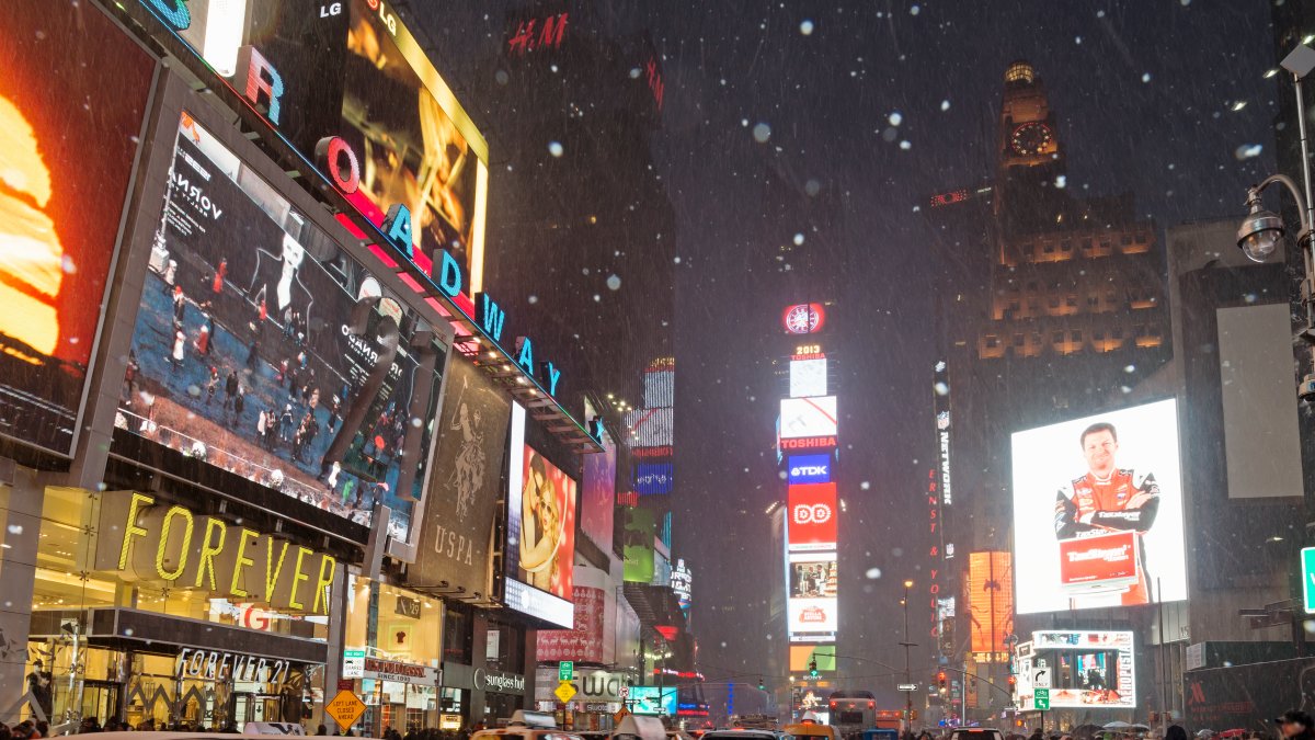 Live Times Square cam, blizzard tracker – NBC New York