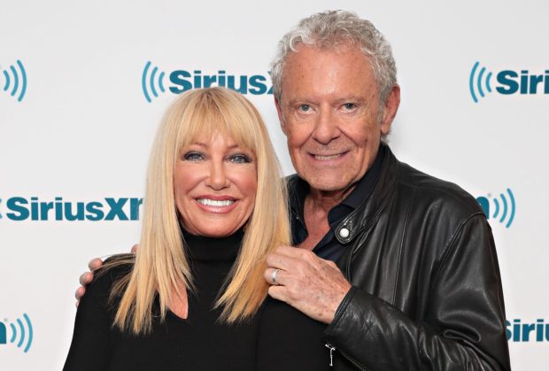 Actress Suzanne Somers and husband Alan Hamel visit the SiriusXM Studios on November 15, 2017 in New York City. (Photo by Cindy Ord/Getty Images for SiriusXM)