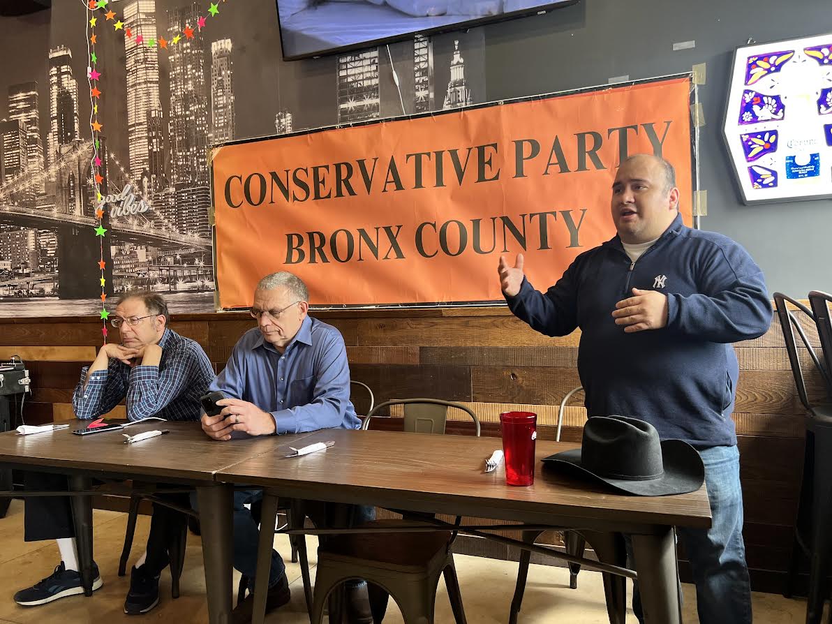 Conservative party’s Gonzalo Duran enters NY-15 race, vows to challenge socialism – Bronx Times