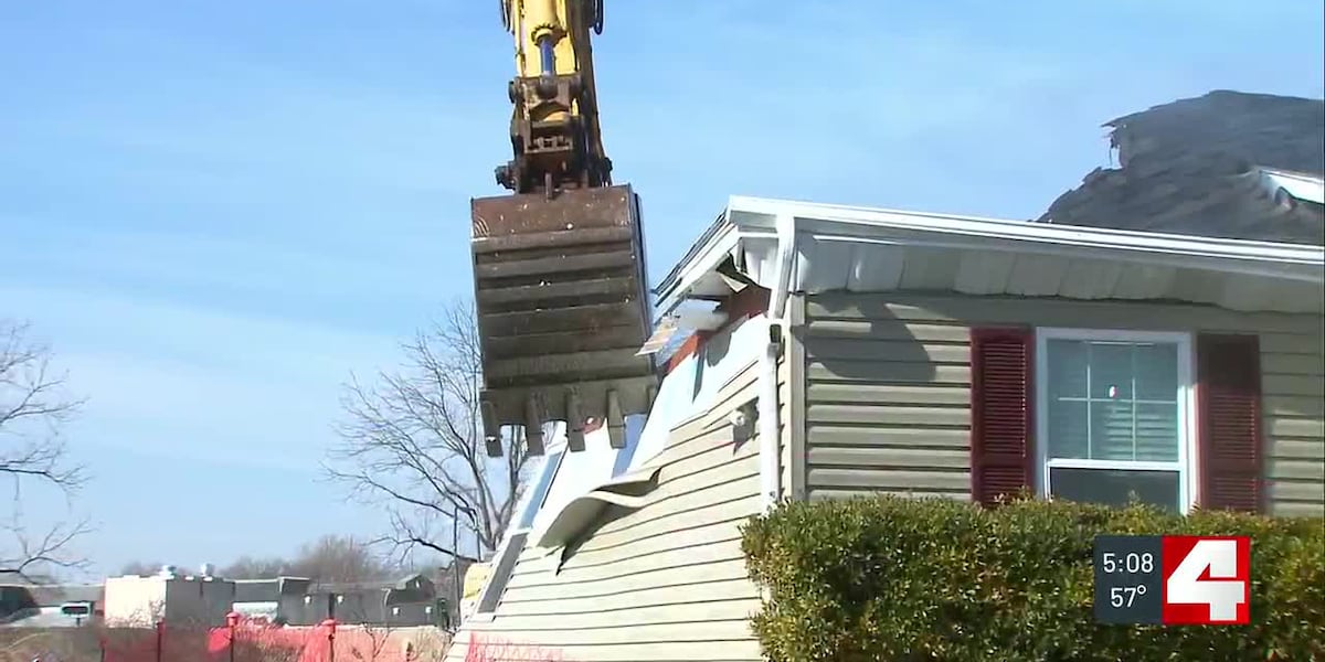 Florissant homes to be demolished due to Manhattan Project radioactive waste
