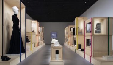 A 3D rendering of Comité Colbert's “Hidden Treasures, 250 Years of Franco-American Luxury Stories” exhibition in New York City