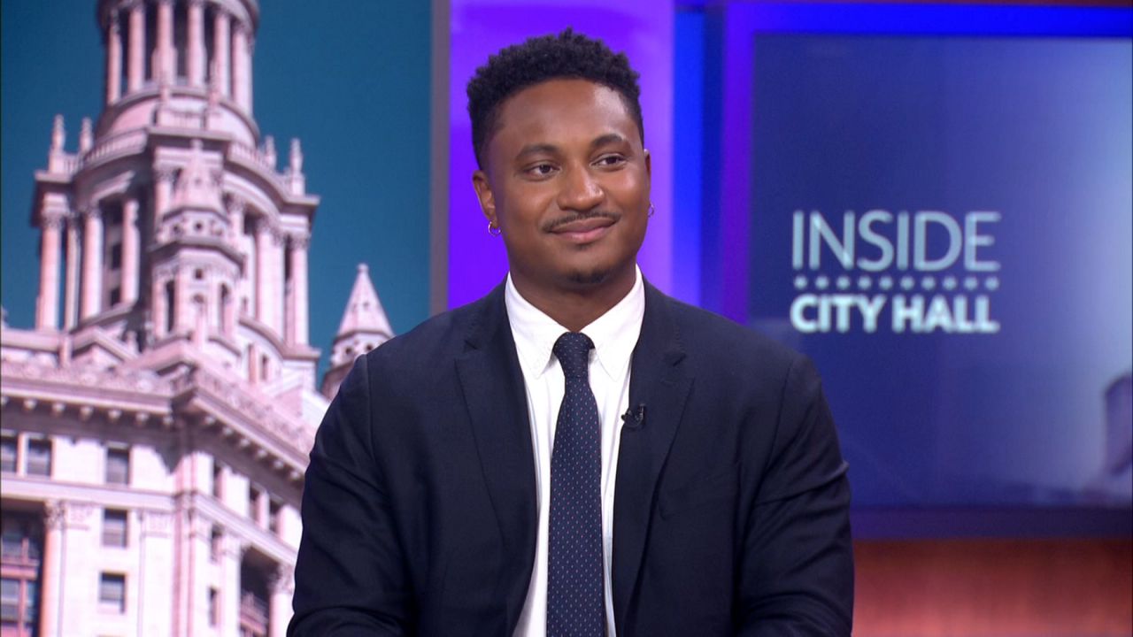 Ossé urges Hochul to increase deed theft protections