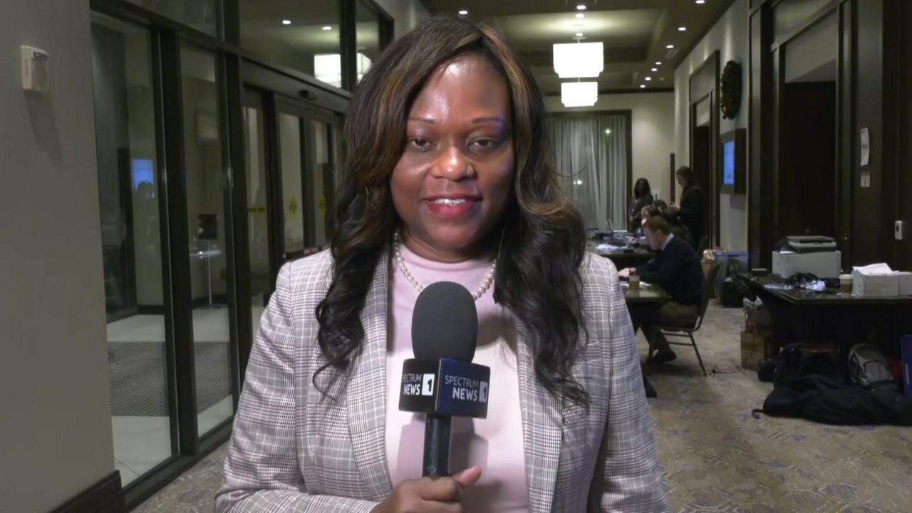 Brooklyn Dem Party chair talks rescinding Hochul endorsement