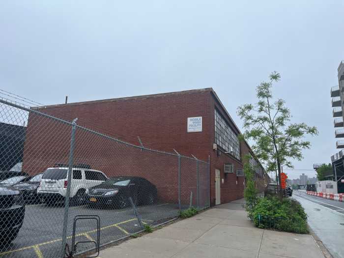 bushwick inlet park MTA facility