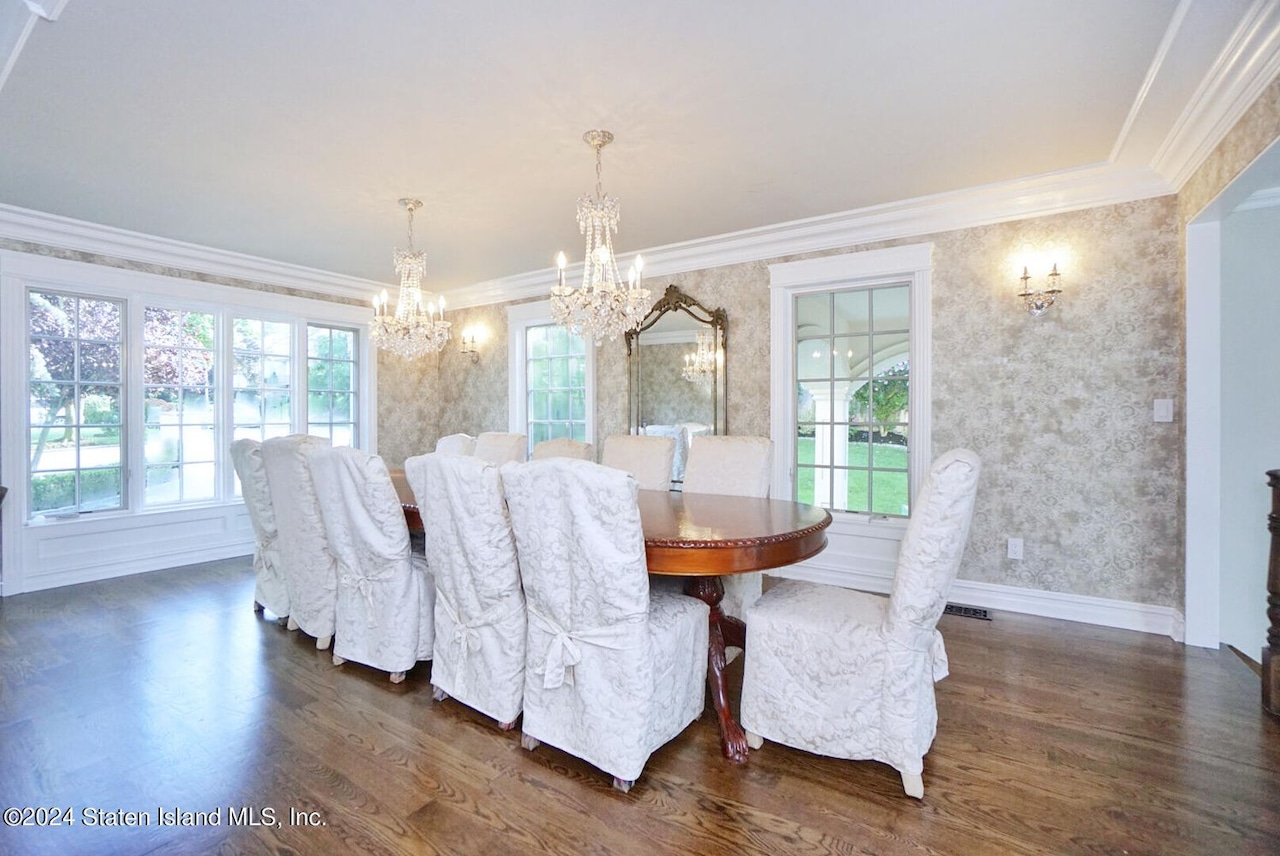 116 Fine Blvd., Todt Hill