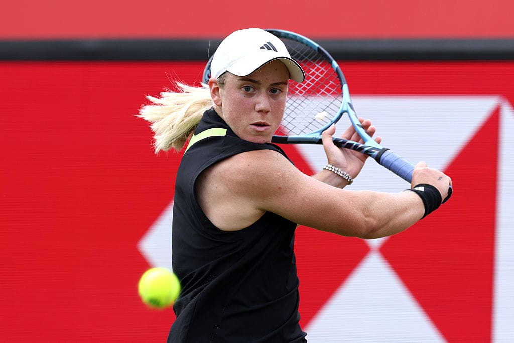 Sonay Kartal in the first round of WTA Queen's Club 2025, London