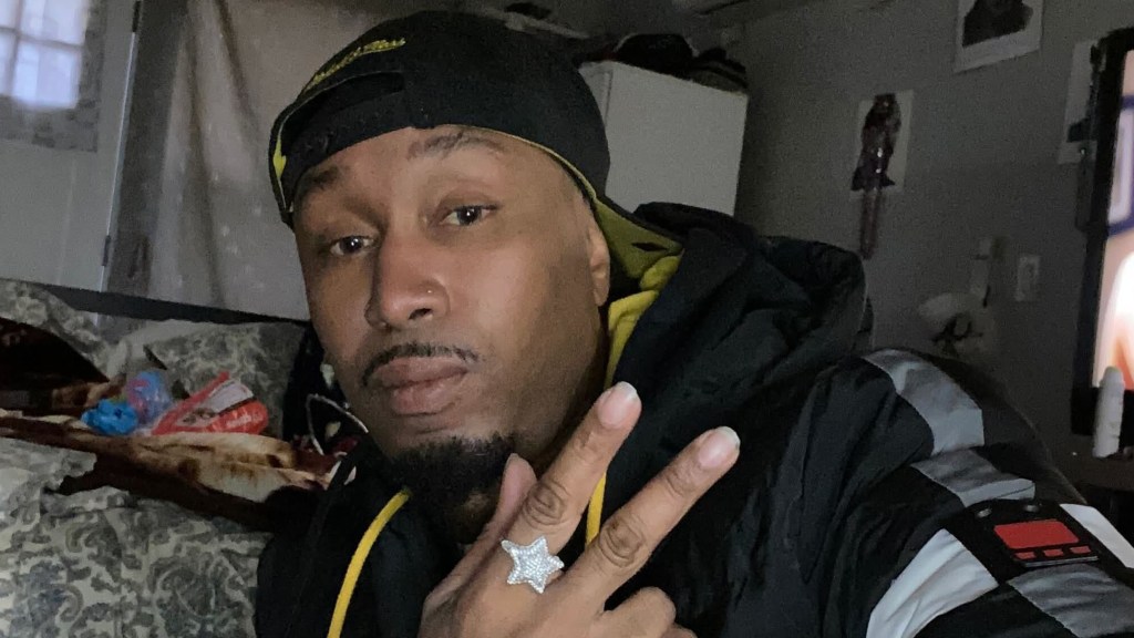 Woman charged in Brooklyn fatal stabbing was romantically linked to victim: NYPD