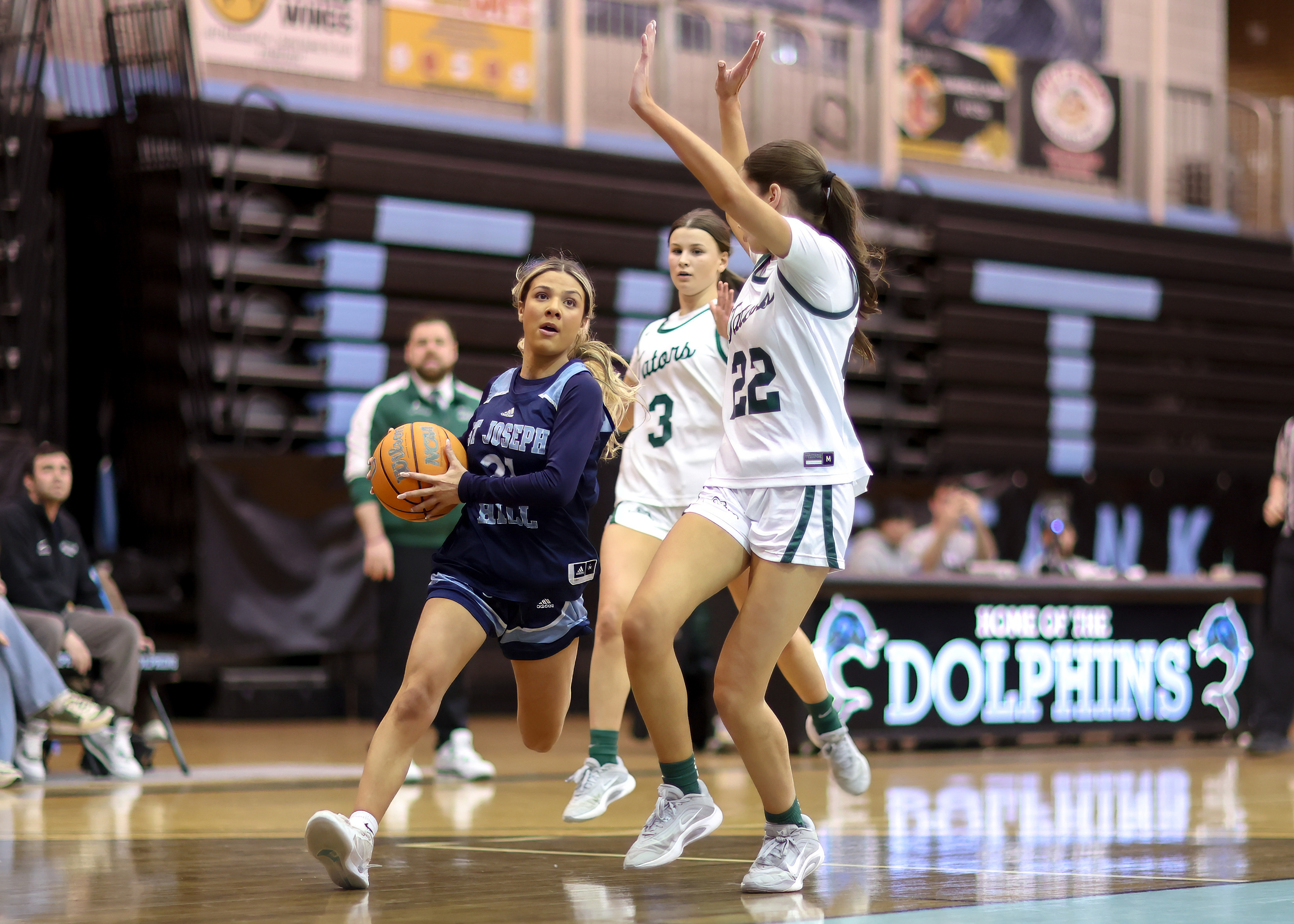 St. Joseph Hill plays Notre Dame Academy in the CHSAA Archdioscesan AA playoff semifinal at the College of Staten Island in Willowbrook on Thursday, Feb. 19, 2026. (Advance/SILive.com | Jason Paderon)