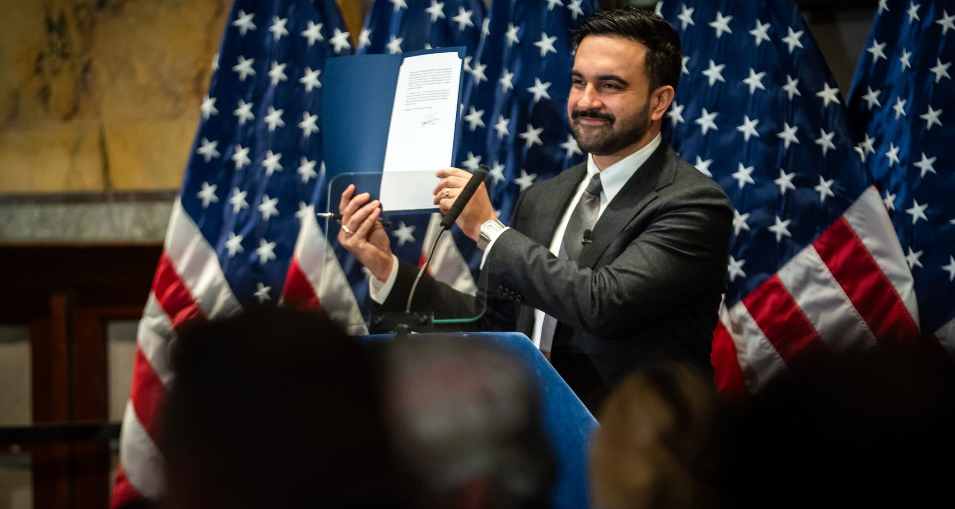 Holding a newly-signed executive order, Mayor Mamdani announces sweeping new actions to uphold New York City’s sanctuary city laws and protect immigrant New Yorkers. New York Public Library, Stephen A. Schwarzman Building, Manhattan. Friday, Feb. 6, 2026. Photo: Ed Reed/Mayoral Photography Office