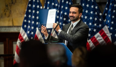 Holding a newly-signed executive order, Mayor Mamdani announces sweeping new actions to uphold New York City’s sanctuary city laws and protect immigrant New Yorkers. New York Public Library, Stephen A. Schwarzman Building, Manhattan. Friday, Feb. 6, 2026. Photo: Ed Reed/Mayoral Photography Office