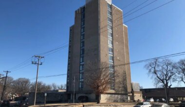 HUD letter says Manhattan Housing Authority in 'substantial default'