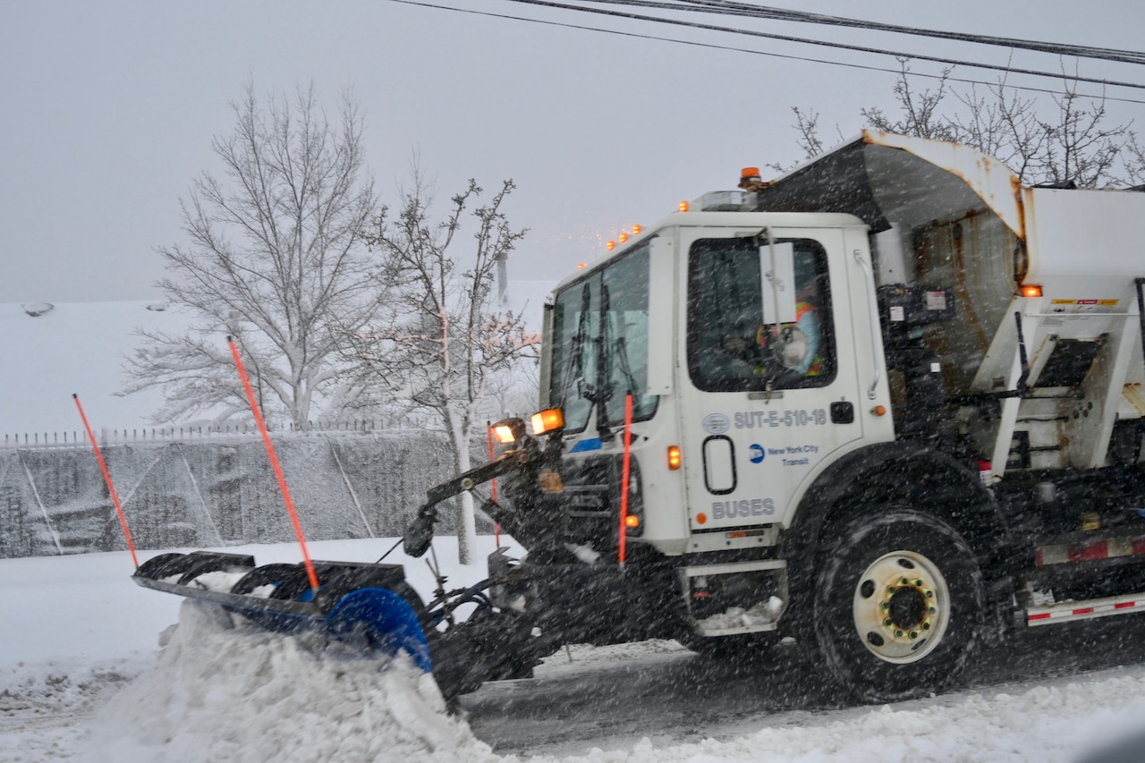 NYC blizzard 2026: Here’s how to track plowed roads on Staten Island