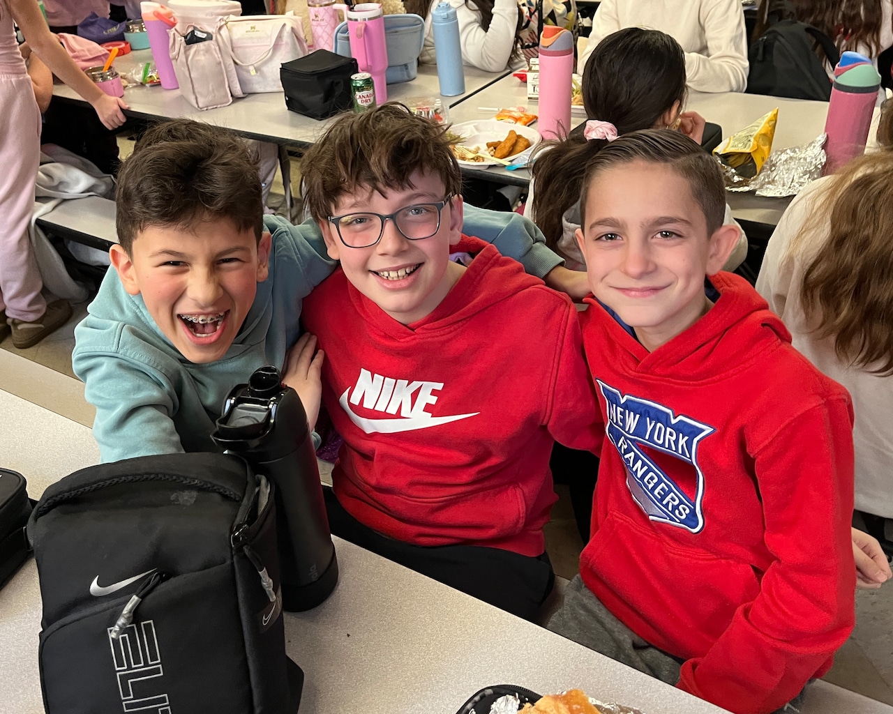 A table for everyone: Staten Island school spreads love, inclusion in lunchroom (35+ photos)