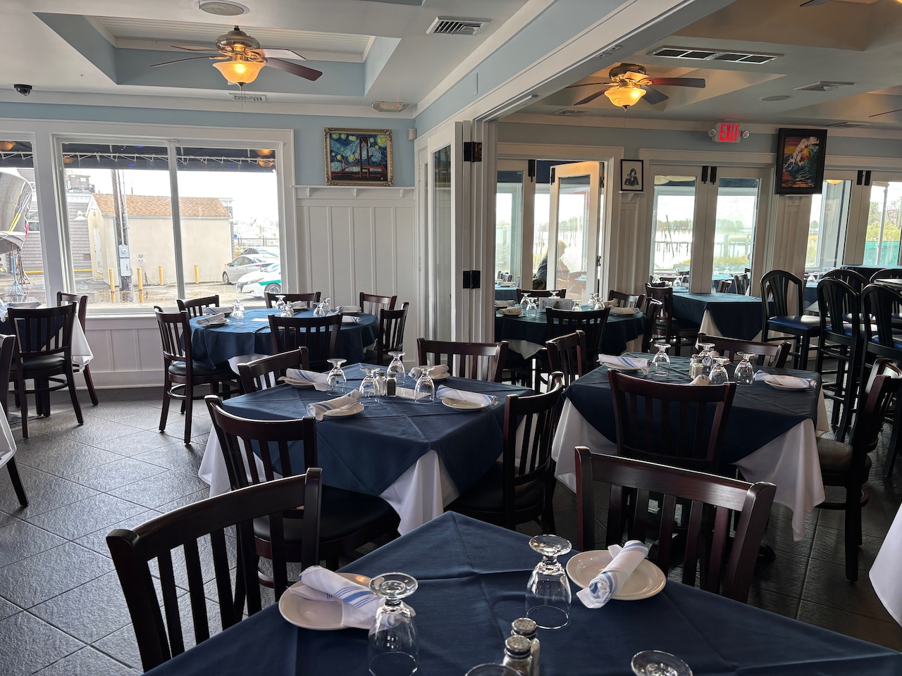 Magic Mike Lane and Cole's Dockside