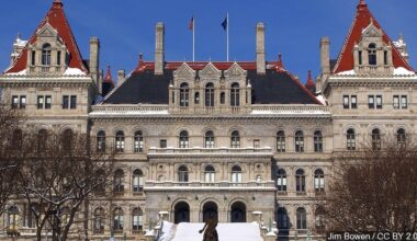 New York lifts Sunday alcohol rules for Olympic Hockey