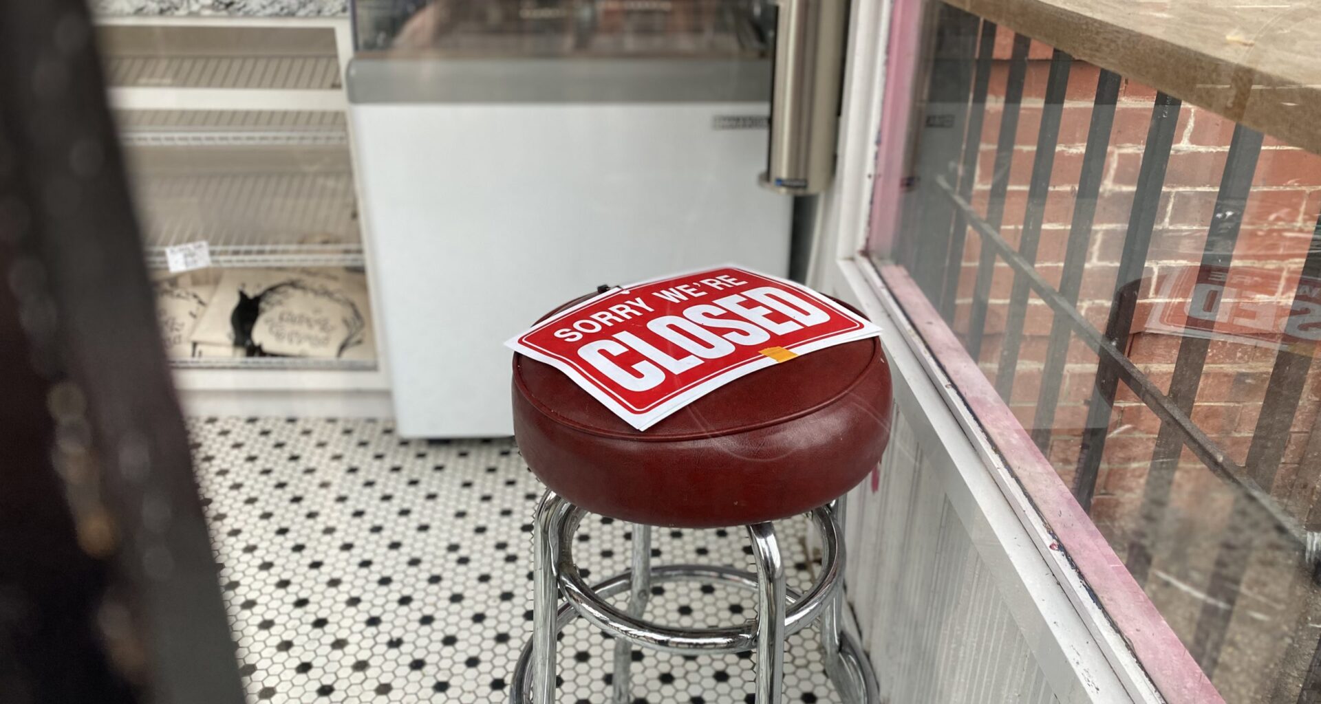 Why aren't more NYC restaurants pouring New York wines?