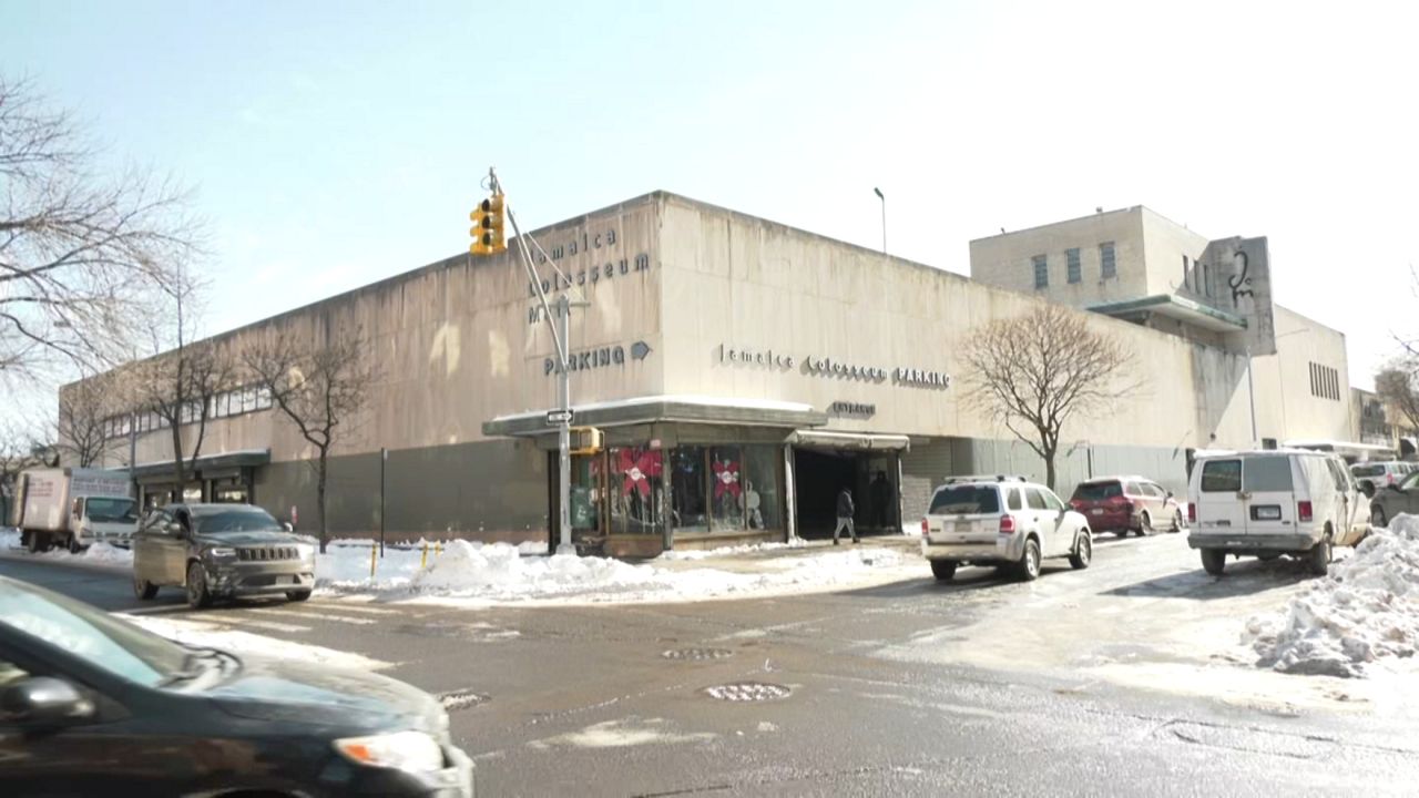 End of an era as Jamaica Colosseum Mall closes in Queens