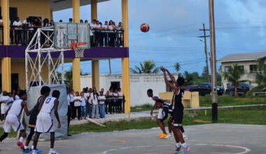 President’s College rallies late to edge Queen’s, move top of Schools League