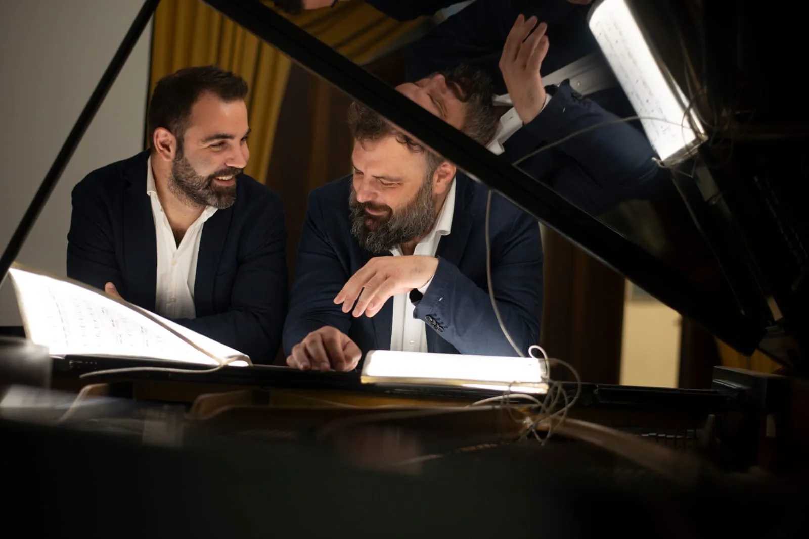 Music Activities for Kids in NYC: The Sikelia Piano Duo at Carnegie Hall  