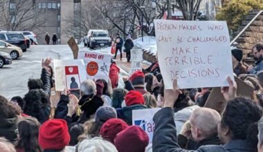 St. John’s faculty, students rally after university ends union recognition – QNS