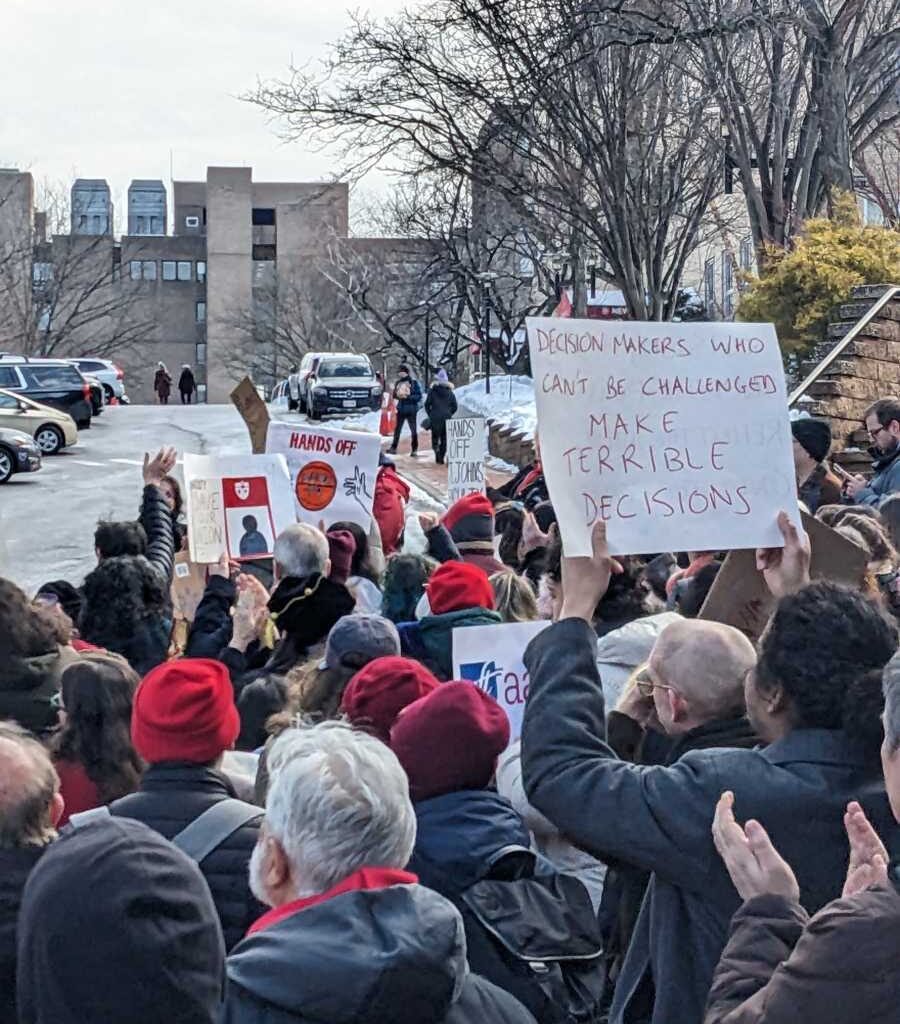 St. John’s faculty, students rally after university ends union recognition – QNS