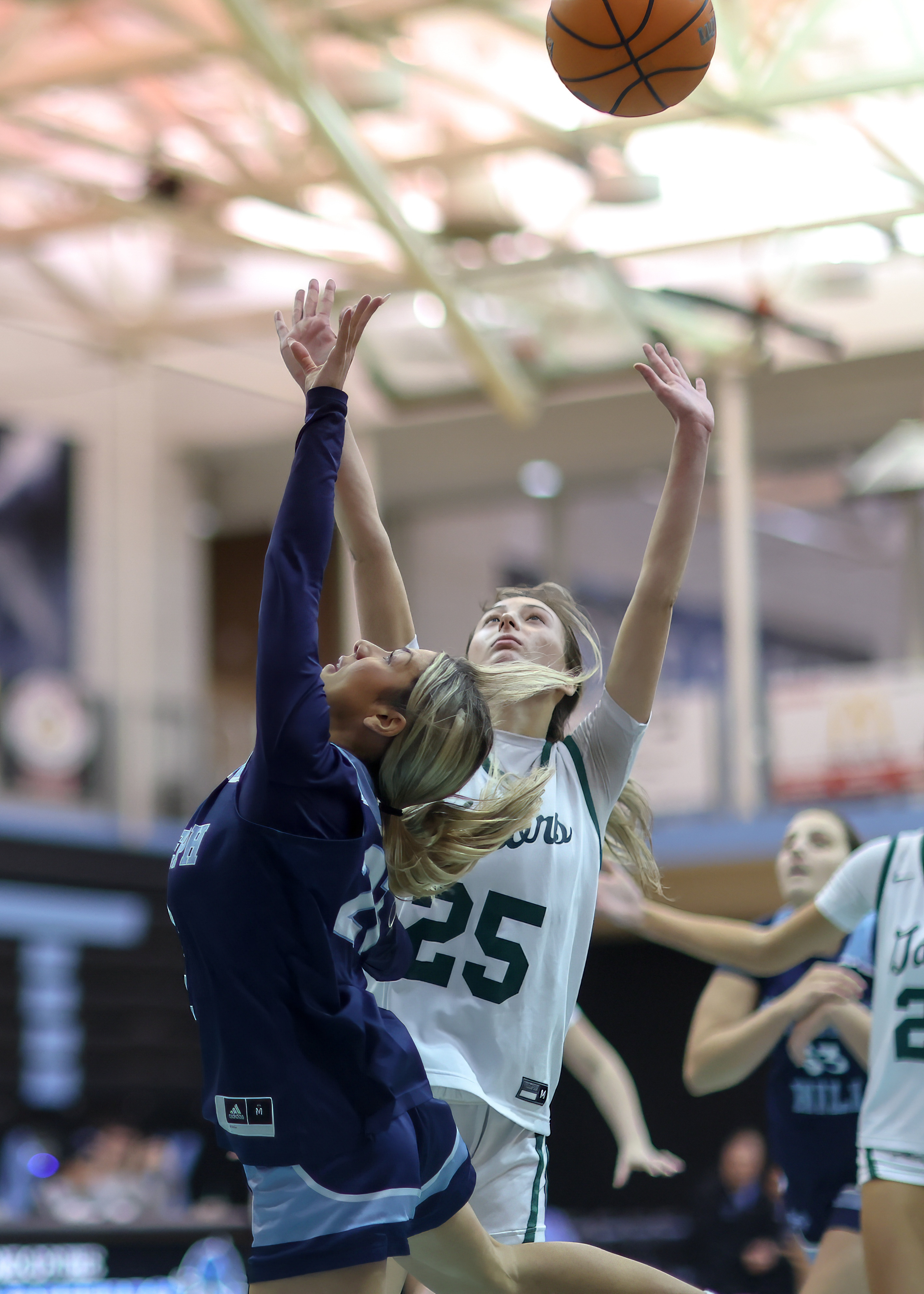 St. Joseph Hill plays Notre Dame Academy in the CHSAA Archdioscesan AA playoff semifinal at the College of Staten Island in Willowbrook on Thursday, Feb. 19, 2026. (Advance/SILive.com | Jason Paderon)