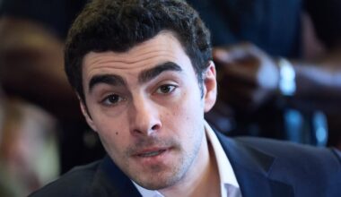 Luigi Mangione speaks out in protest as judge sets state murder trial for June 8