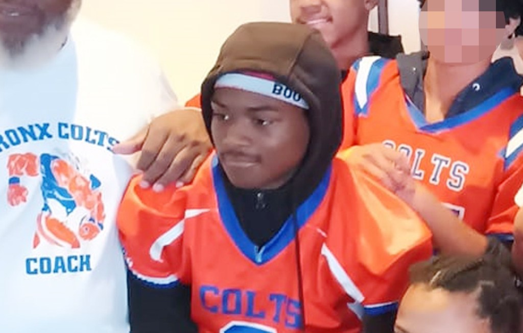 Bronx dad living a nightmare after 16-year-old son killed in triple shooting