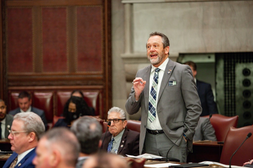 Trump jumps into NY-19 race, backing Oberacker and blasting Riley – Daily Freeman