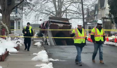Sinkholes open up in Phillipsburg, New Jersey – NBC New York