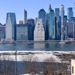 Ice floes traveled with the tide along the East River, causing NYC Ferry service to be suspended across all routes until future notice. Photo: Mary Frost/Brooklyn Eagle