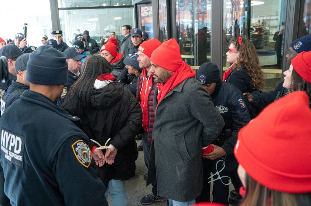 13 on-strike nurses arrested at rally in Manhattan