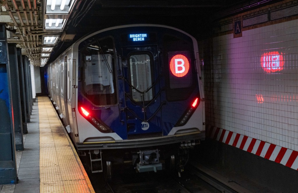 Slew of NYC subway vandalism ahead of snow day