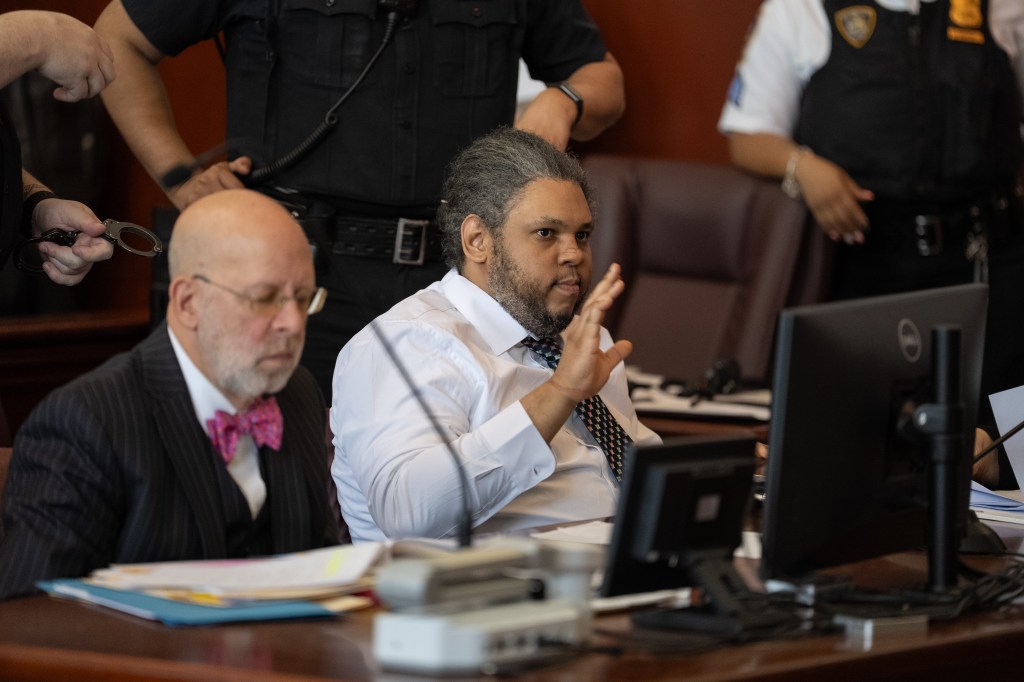 NY jury urged to acquit suspect in Chinatown slayings by reason of insanity