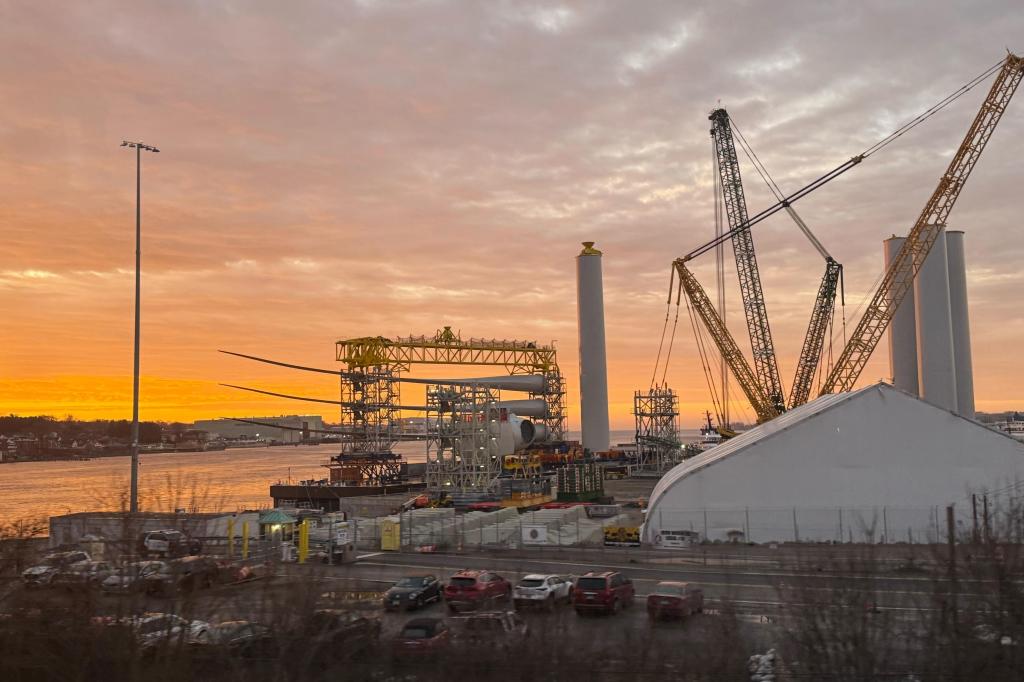 Judge rejects Trump effort to block offshore wind, NY project can resume