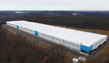 Did ICE just buy an N.J. warehouse to convert into a detention center? It’s complicated.