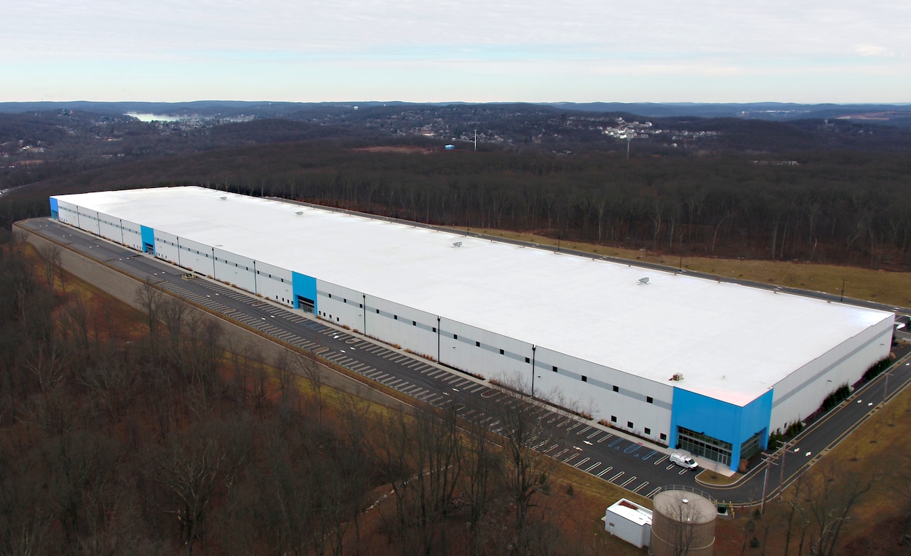 Did ICE just buy an N.J. warehouse to convert into a detention center? It’s complicated.