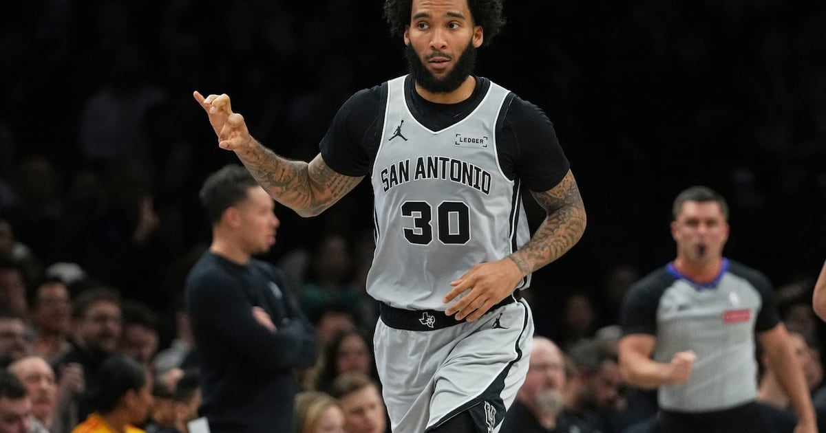 Julian Champagnie scores 26, San Antonio Spurs cruise to win over Brooklyn Nets for 11th straight