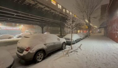 Forecasters called for 16 to 24 inches of snow, with the worst conditions expected through midday Monday. (Spectrum News NY1)