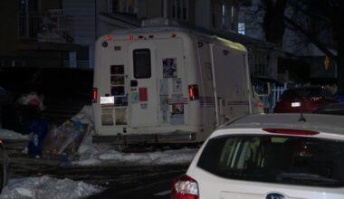 Man and dog found dead in mobile vet van in Queens – NBC New York