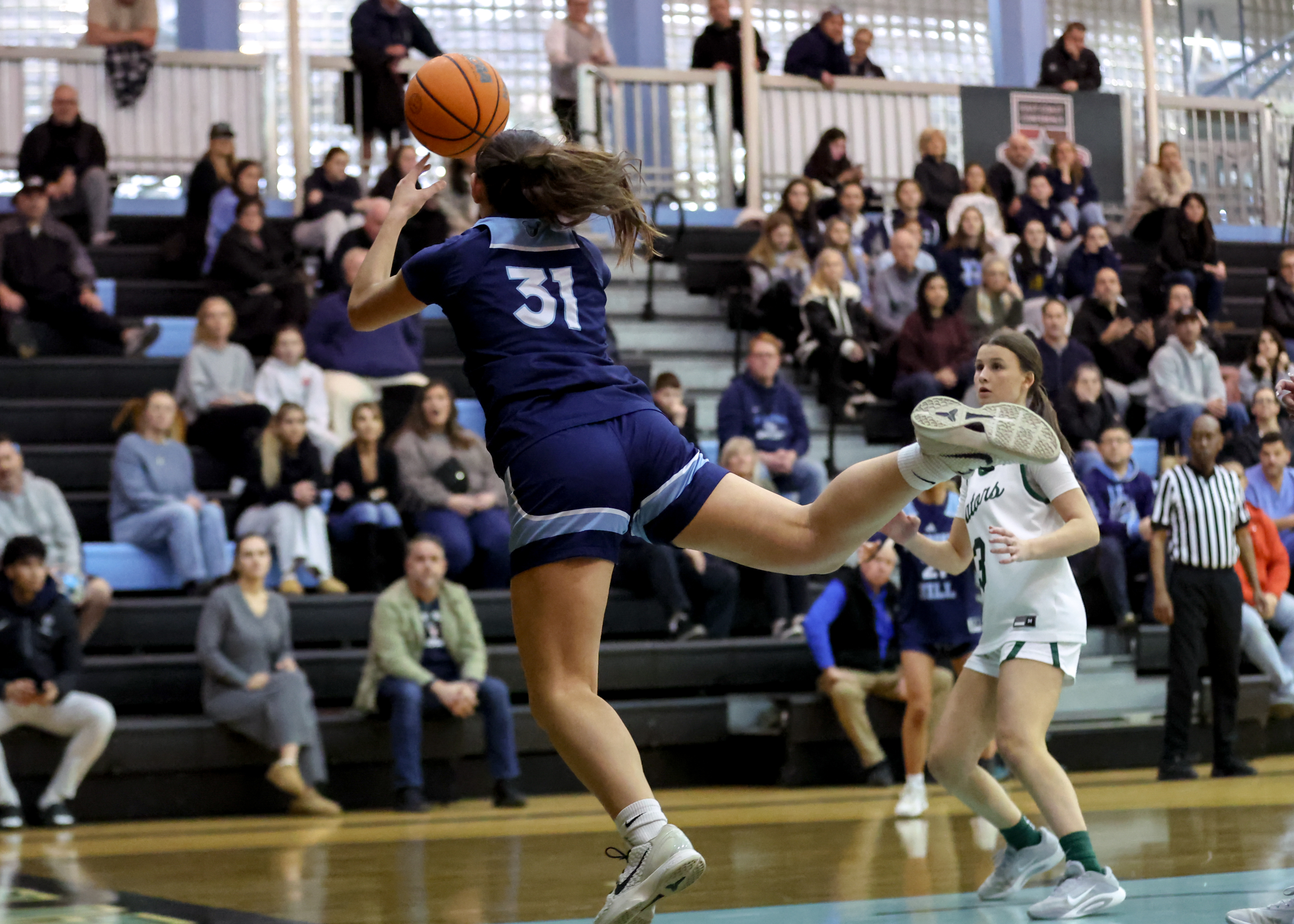 St. Joseph Hill plays Notre Dame Academy in the CHSAA Archdiocesan AA playoff semifinal at the College of Staten Island in Willowbrook on Thursday, Feb. 19, 2026. (Advance/SILive.com | Jason Paderon)